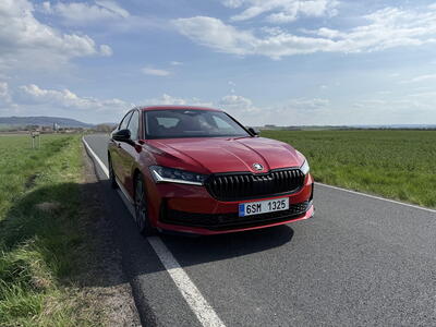 Škoda Superb 1.5 TSI Sportline