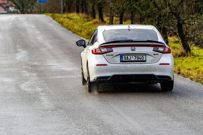 Test Honda Civic 2.0 i-MMD
