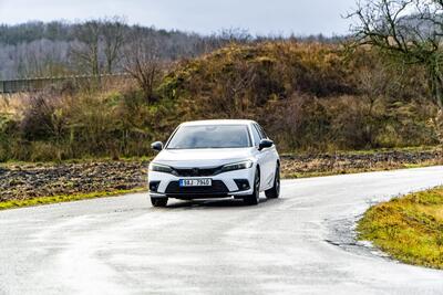 Test Honda Civic 2.0 i-MMD