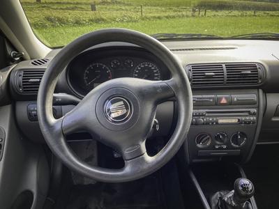Test ojetiny: Seat Leon 1.6 16V (2003)
