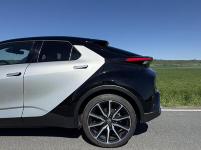 Test: Toyota CH-R GR Sport PHEV
