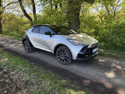 Test: Toyota CH-R GR Sport PHEV