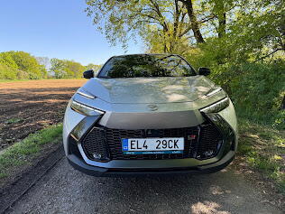 Test: Toyota CH-R GR Sport PHEV