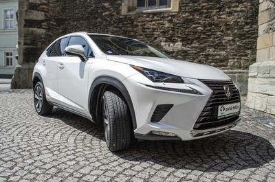 testovali jsme Lexus NX 300h - podívejte se na náš názor