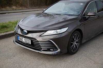 Toyota Camry exteriér