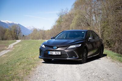 Toyota Camry exteriér