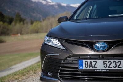 Toyota Camry exteriér