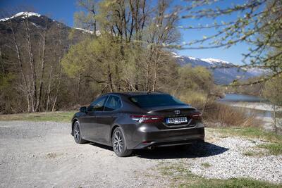 Toyota Camry exteriér