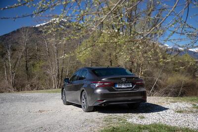 Toyota Camry exteriér
