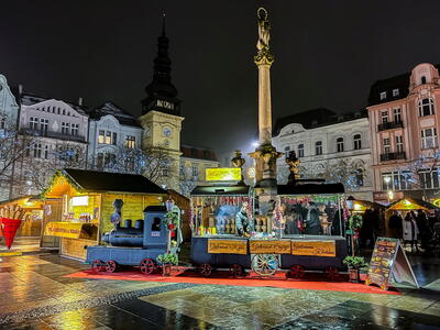 Vagonek s uzenou kýtou.