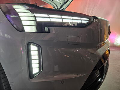 Volvo EX90 poprvé naživo