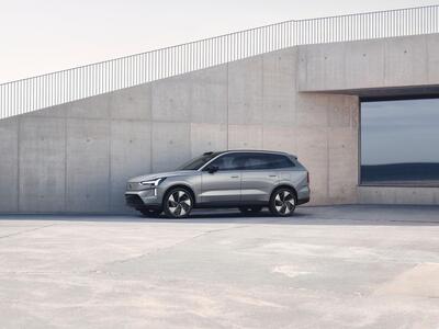 Volvo EX90 si můžete objednat přednostně, mrkne na vás a má lidar
