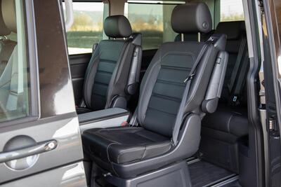 VW Multivan - interiér