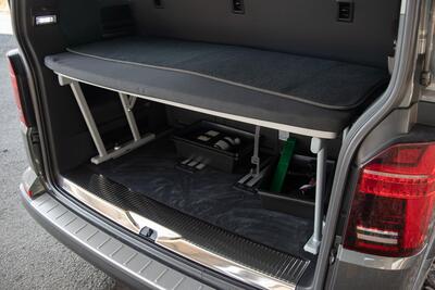 VW Multivan - interiér
