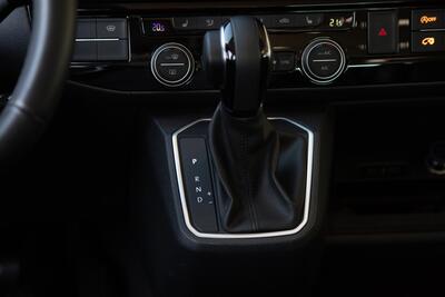 VW Multivan - interiér