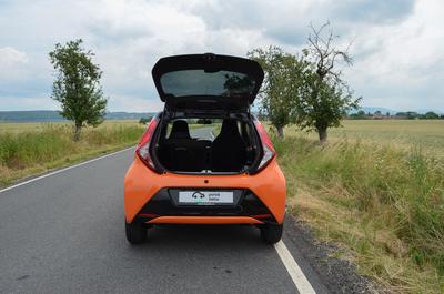 Zavazadlový prostor Toyota AYGO Selection x-cite