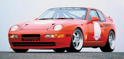 Závodní Porsche 968 Turbo RS