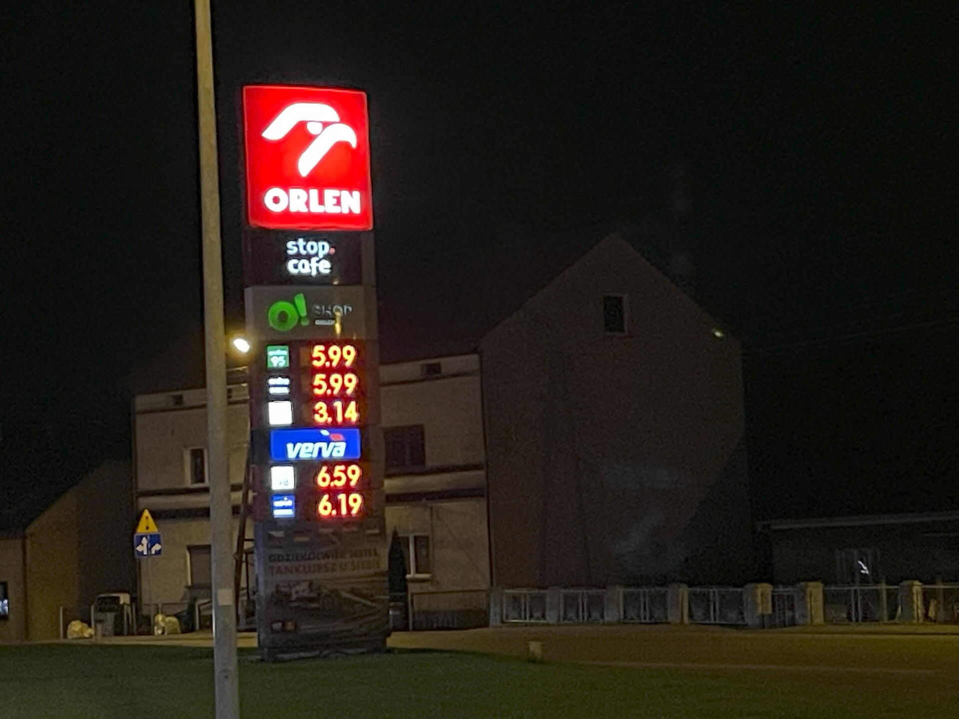Aktuální ceny pohonných hmot v Polsku k datu 16. 10. 2023