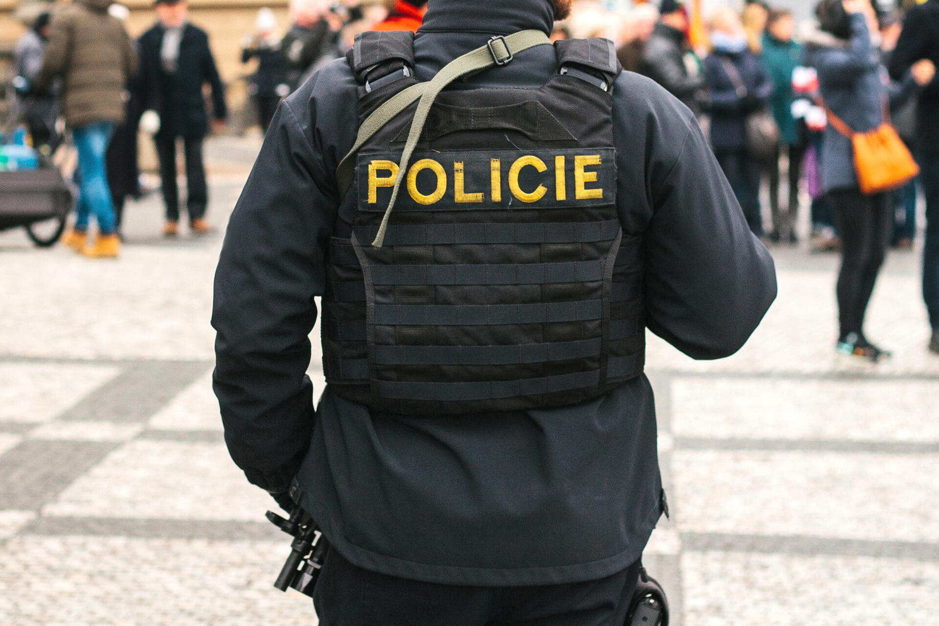 Automobilové srazy a policie: Co se za tím skrývá?