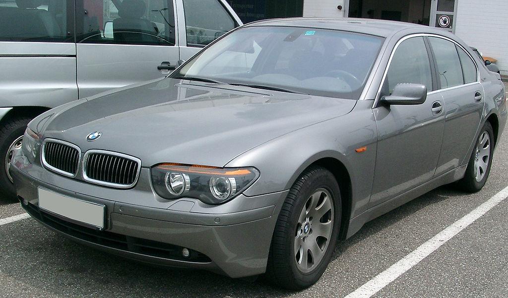 BMW E65 - autor: Rudolf Stricker Levné výkonné auto z bazaru -známe ty nejlepší ojetiny