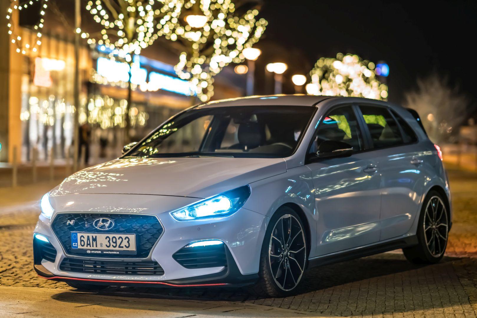 Hyundai i30 N s pohonem všech čtyř kol Hyundai i30 N s pohonem všech čtyř kol