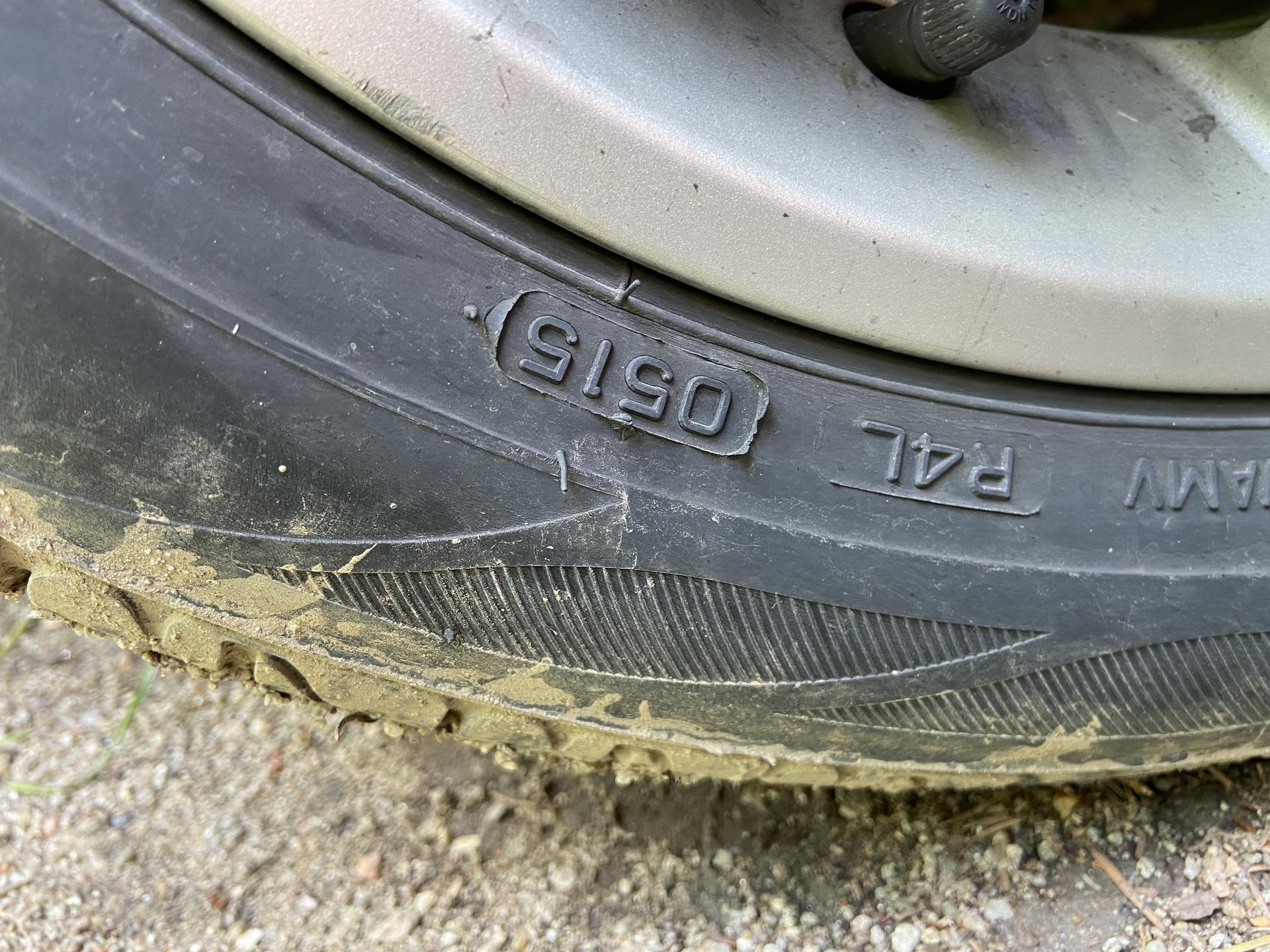 Kdy už tedy pneumatiku raději vyhodit?