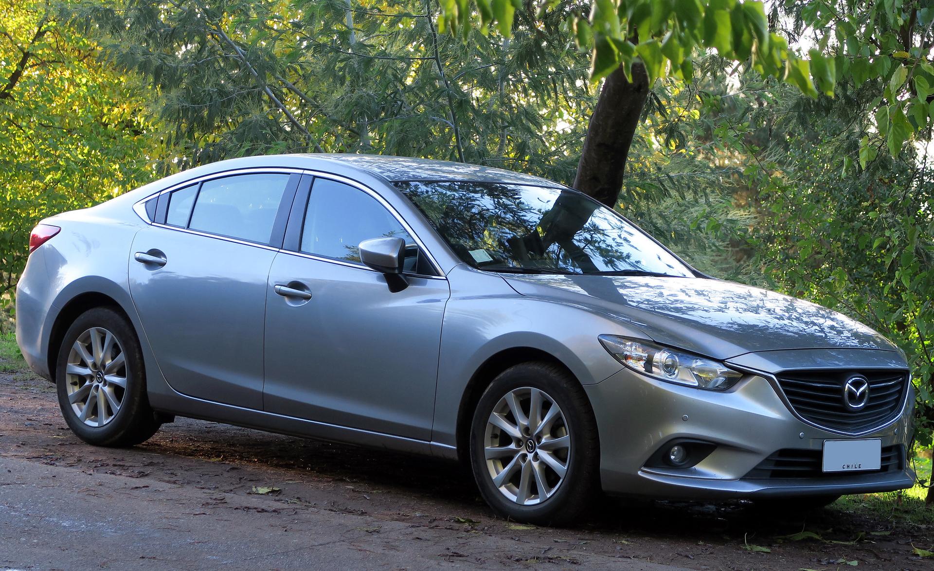Mazda 6 aneb Jaké ojeté auto do 400 000 Kč?