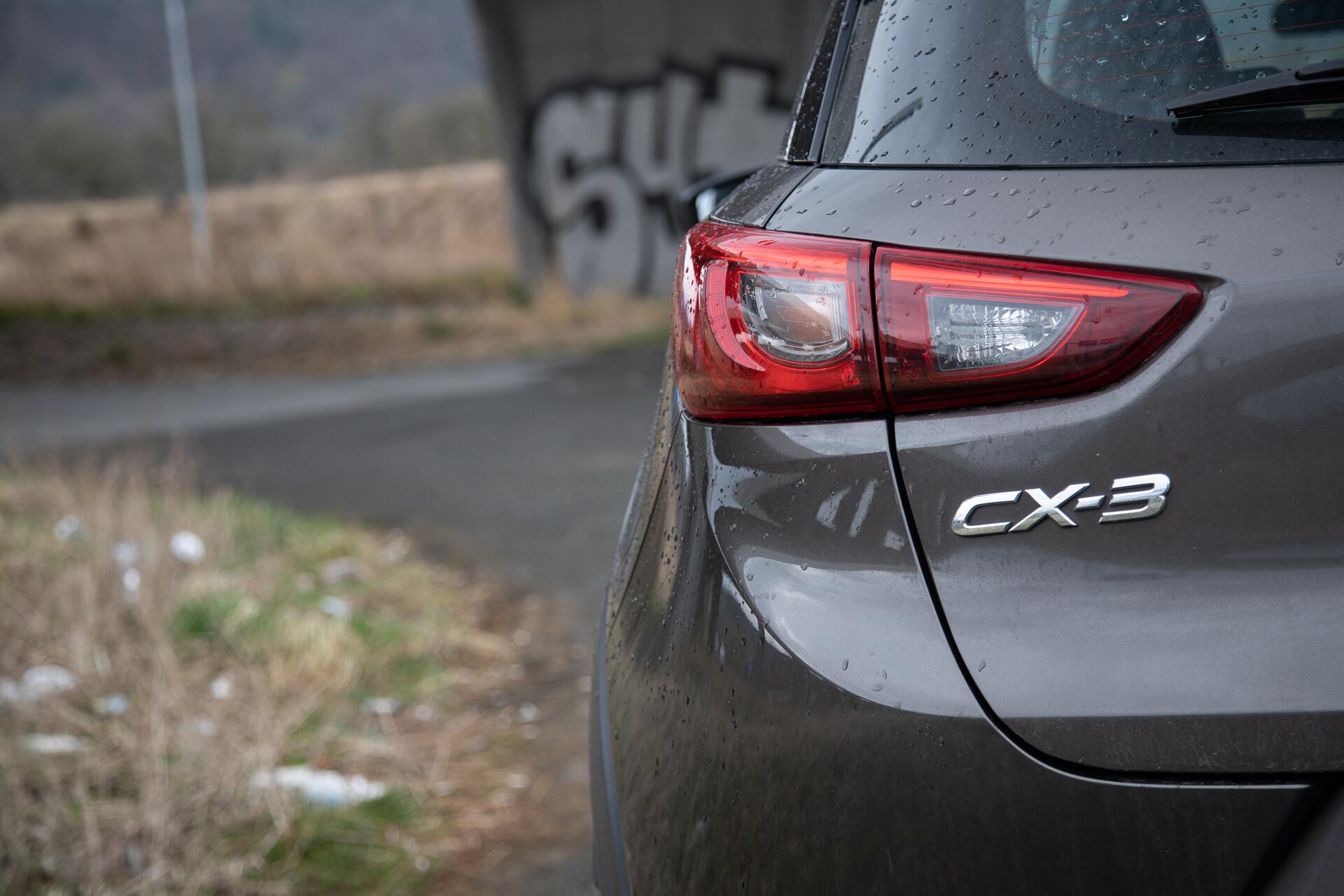 Mazda CX-3 - exteriér