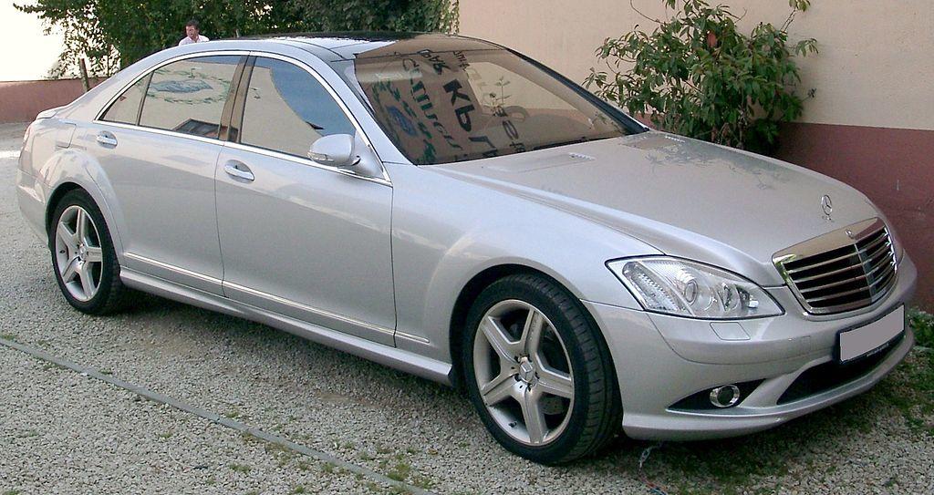 Mercedes S - Autor: Rudolf Stricker Levné výkonné auto z bazaru -známe ty nejlepší ojetiny