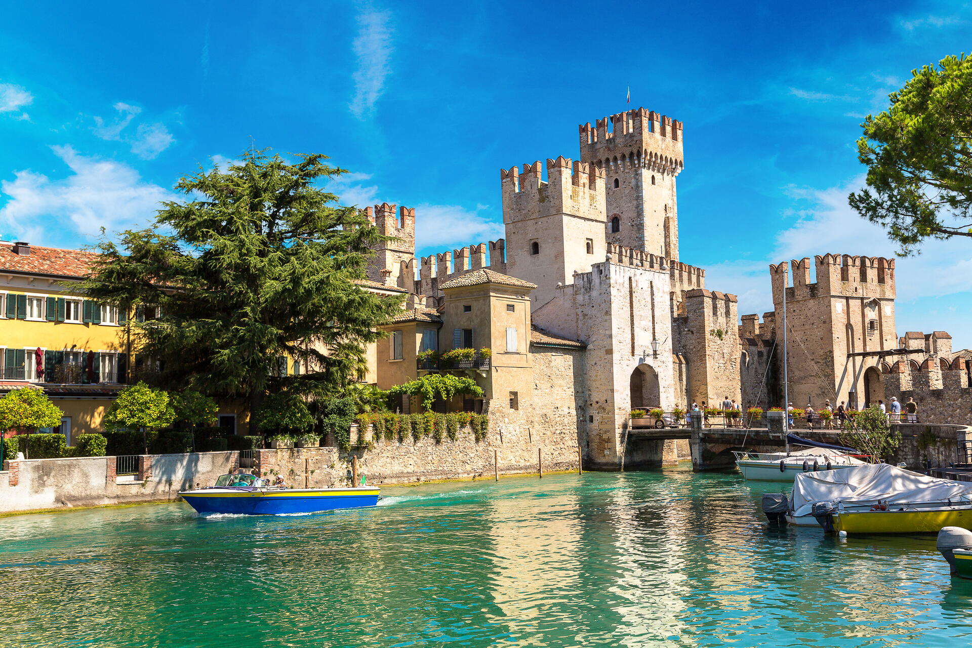 Městečko Sirmione
