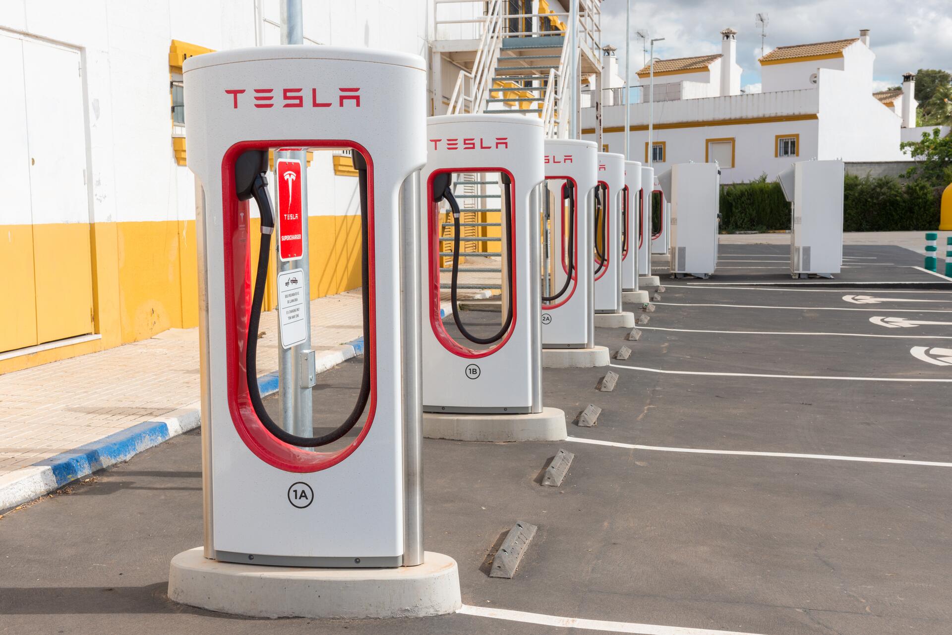 Nabíječka Tesla Supercharger