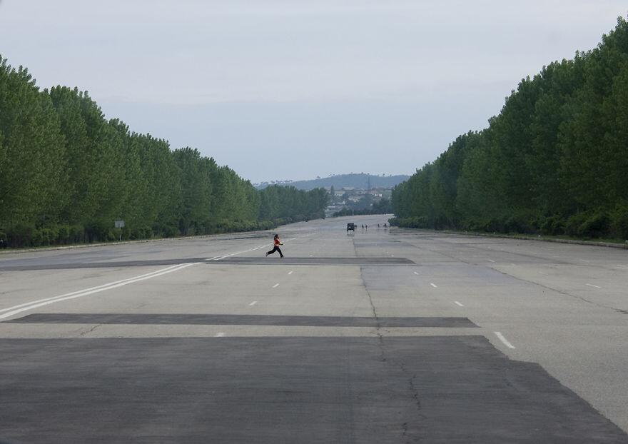 Nejméně využívaná dálnice v Severní Koreji