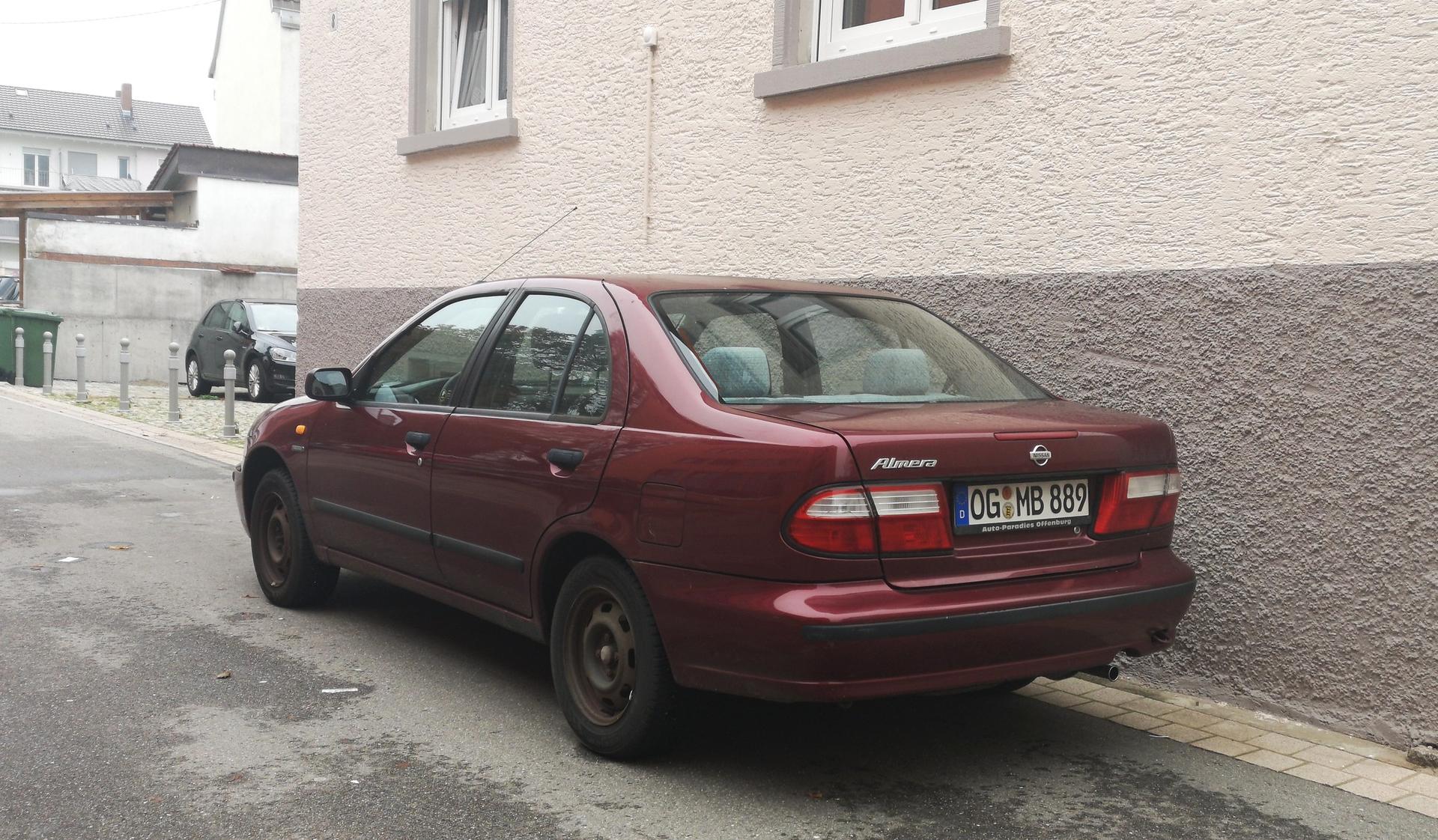 Nissan Almera - spolehlivá ojetina do 50 tis. Kč