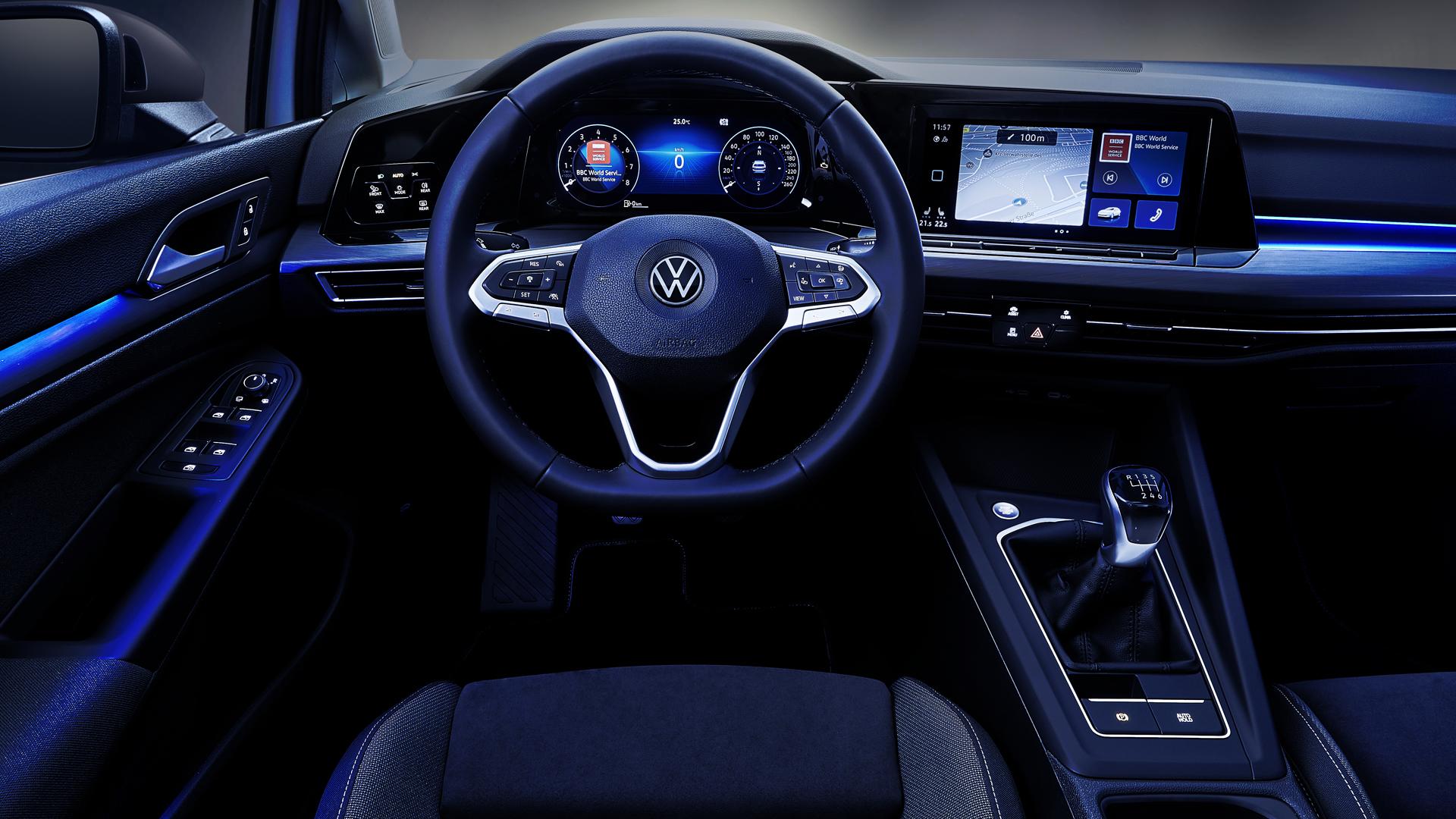 Nový Volkswagen Golf oficiálně: displeje v základu a obří nabídka motorů