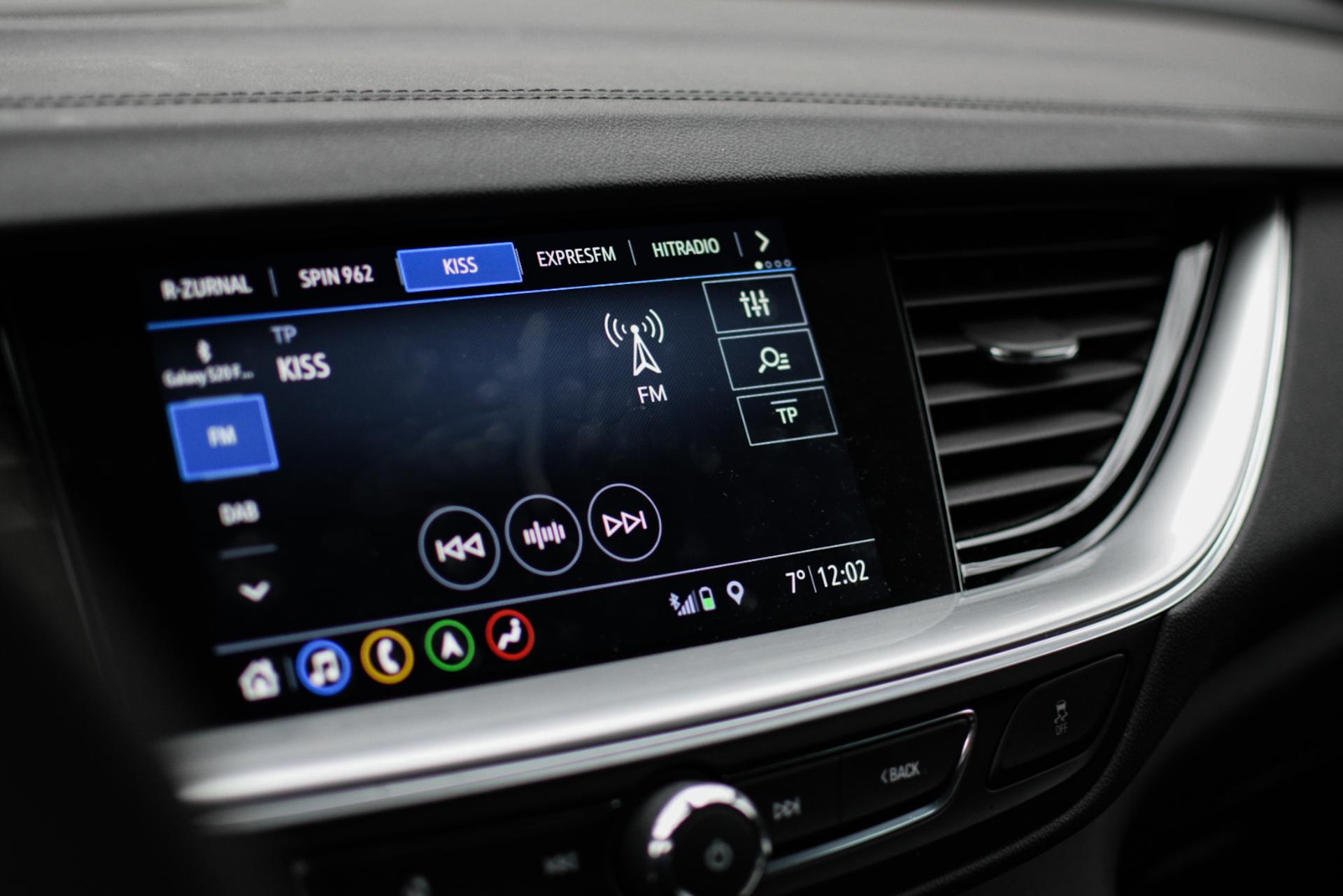 Opel Insignia - interiér
