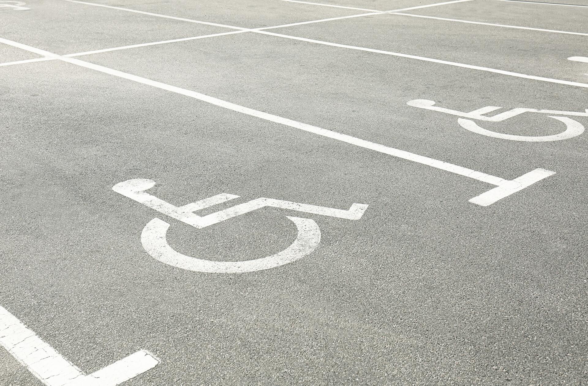 Parkoviště pro invalidy