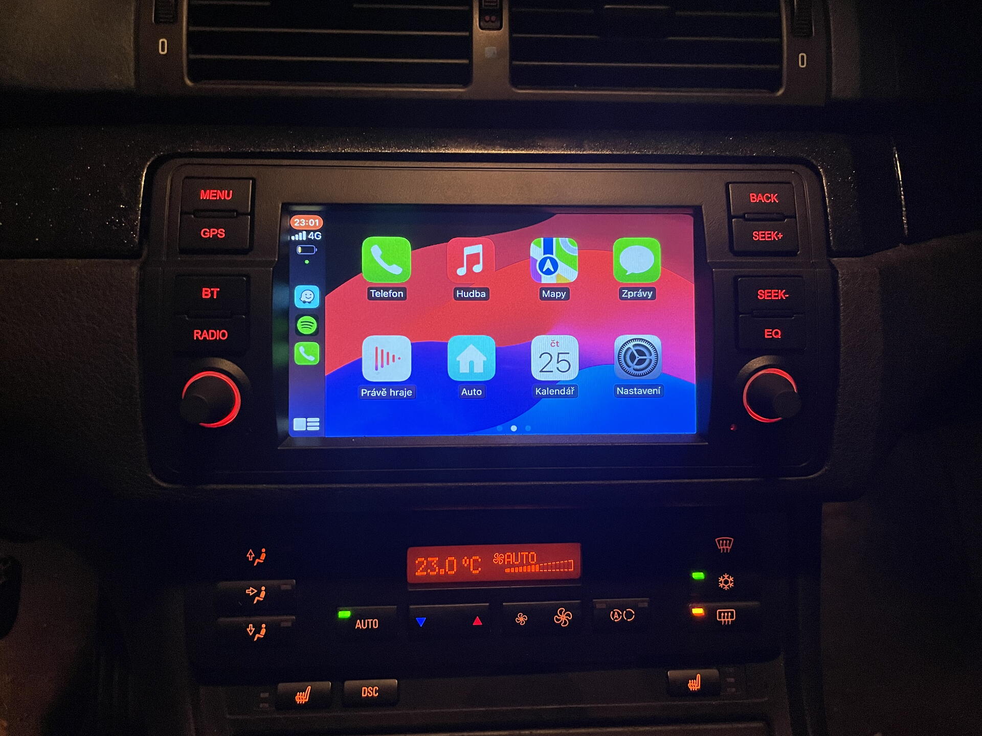 Rádio s Apple CarPlay - BMW E46