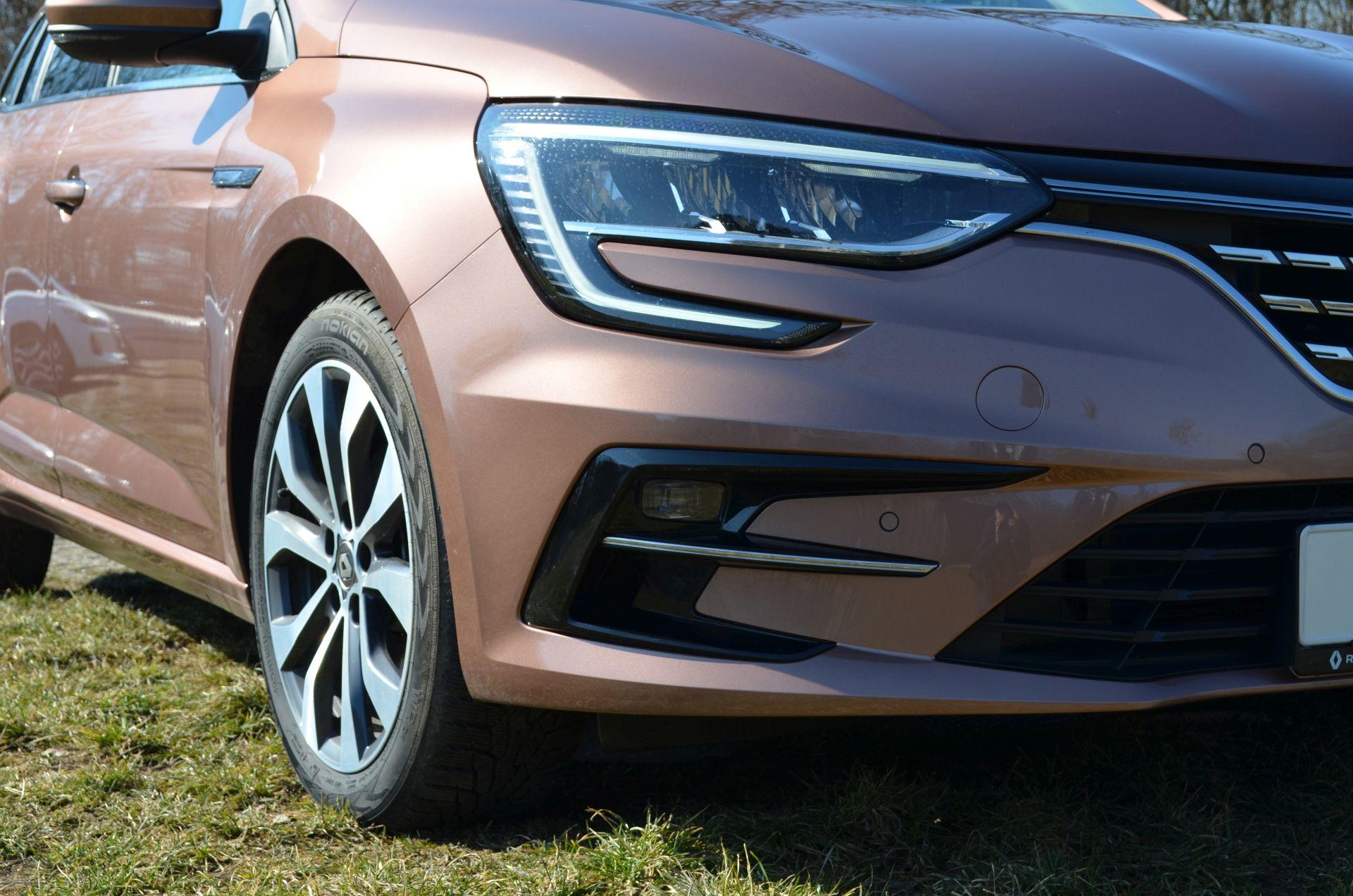 Testovaný Renault Megane Grandtour s velmi atraktivní přídí