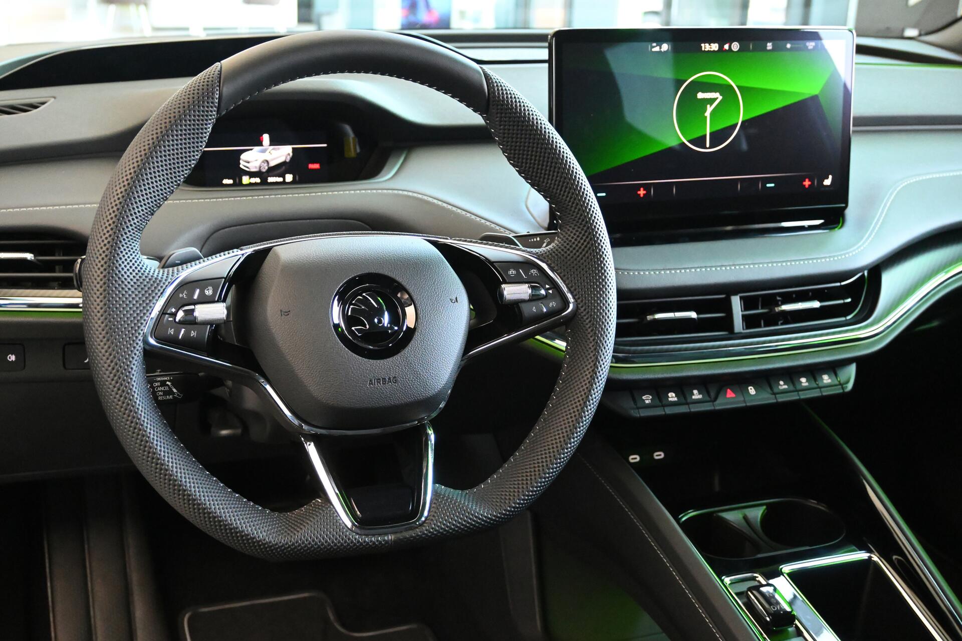 Škoda Enyaq Sportline na „operák“ potěší řidiče s napjatým rozpočtem