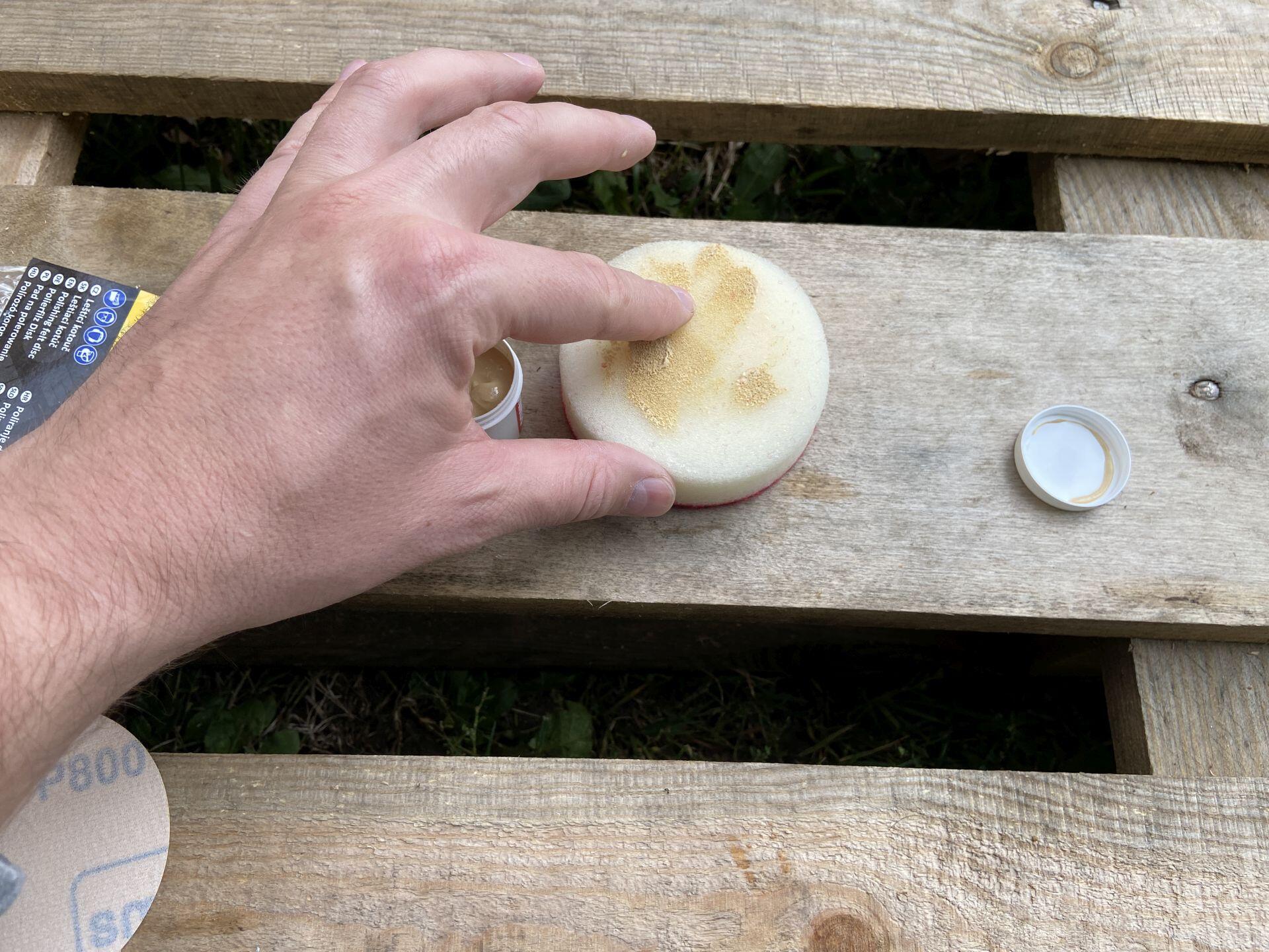 Test: Sada na leštění světlometů