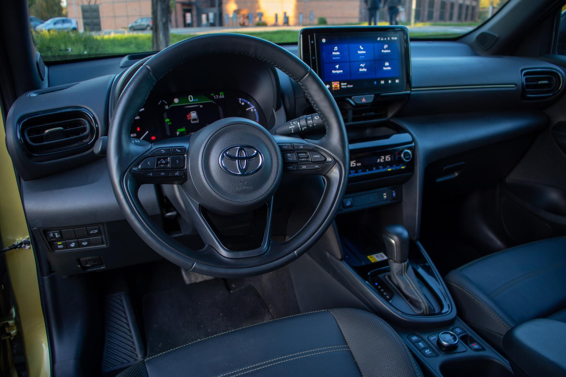 Test: Toyota Yaris Cross - Yaris dospěl a dostal papučky do hor