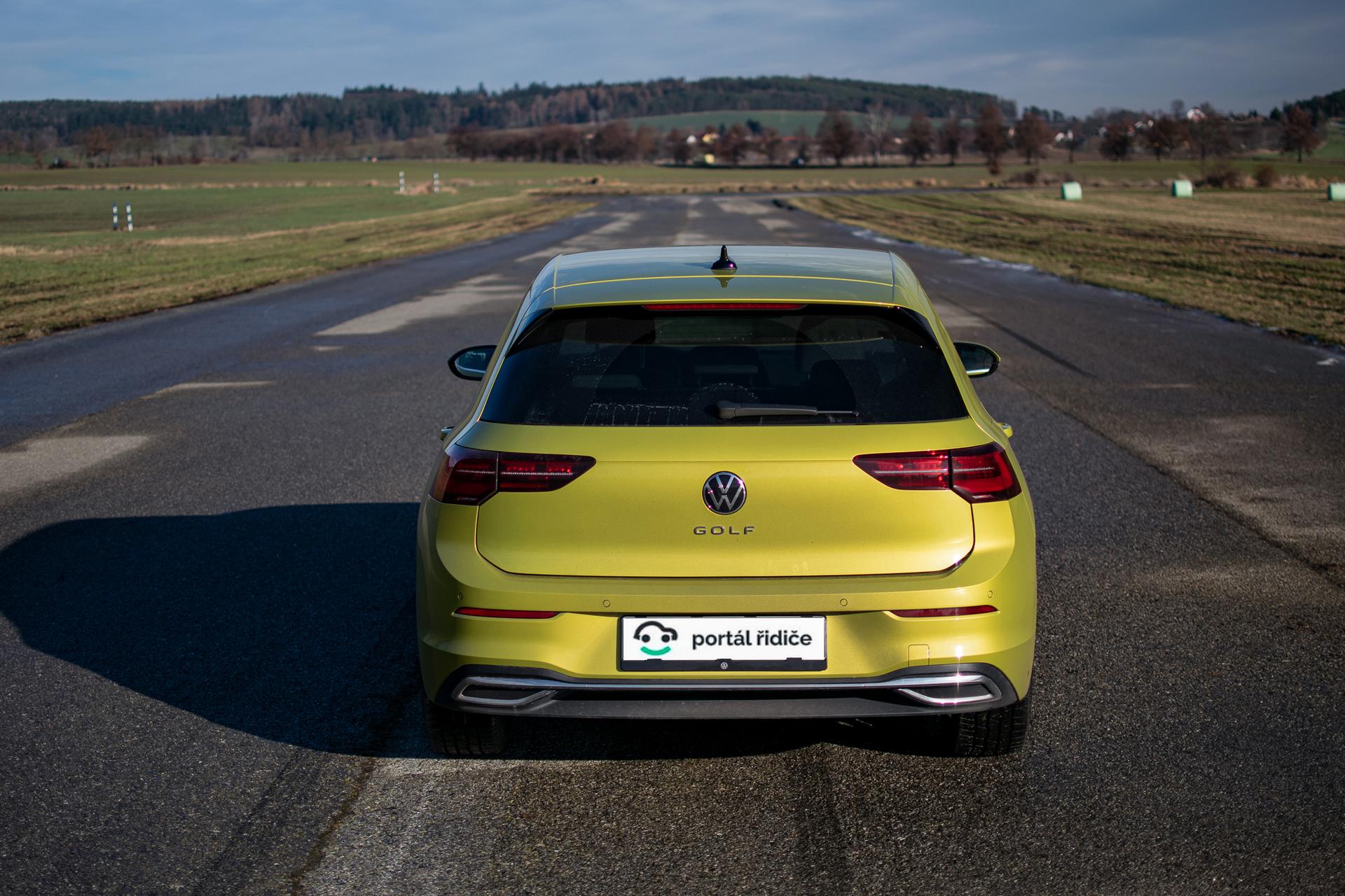 Recenze Volkswagen Golf 8