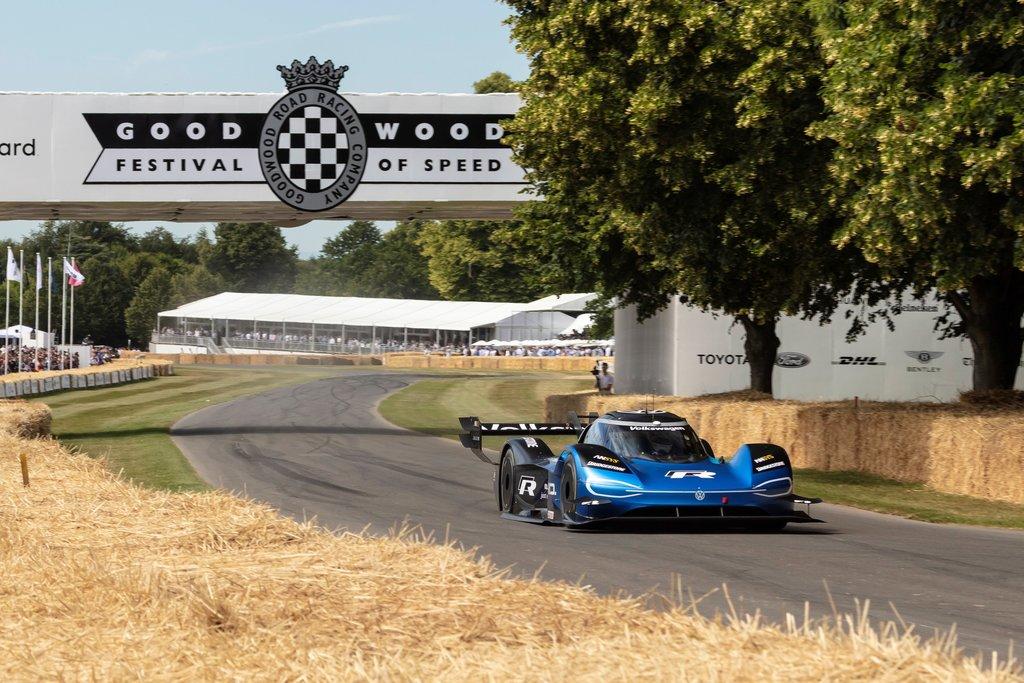 Rekord stanovil Volkswagen ID. R na okruhu v Goodwoodu Volkswagen ID. R na okruhu v Goodwoodu