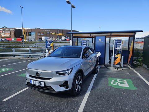 Kam vyrazit elektroautem