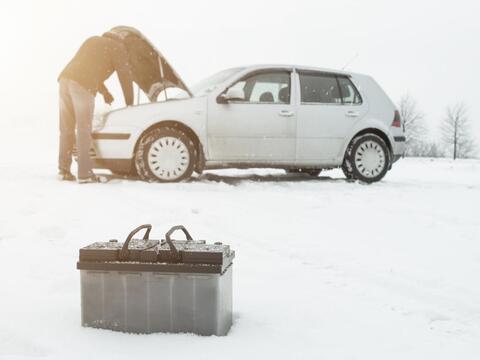 Péče o autobaterii v zimě