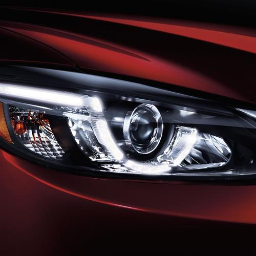 Mazda 6 - detail světlometu