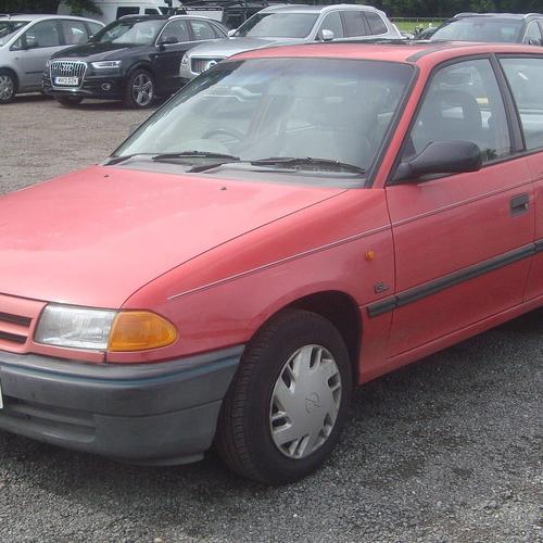 Opel Astra hatchback - 1. generace
