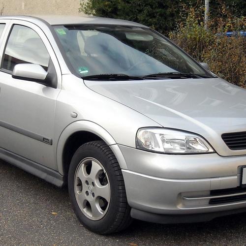 Opel Astra hatchback - 2. generace