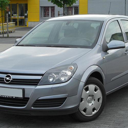 Opel Astra hatchback - 3. generace