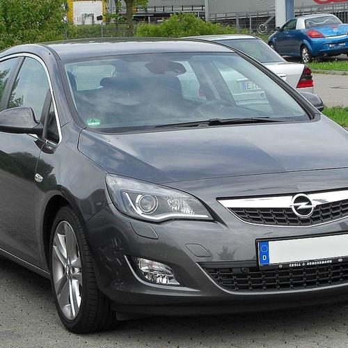 Opel Astra hatchback - 4. generace